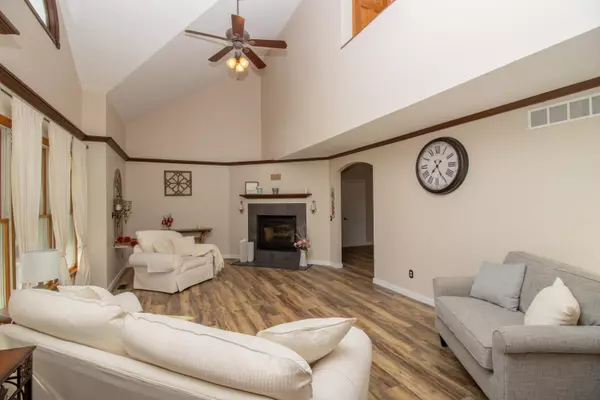 Crown Point, IN 46307,1790 W 134th CT