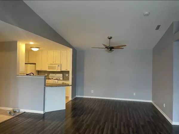 Munster, IN 46321,9833 Wildwood CIR #2b