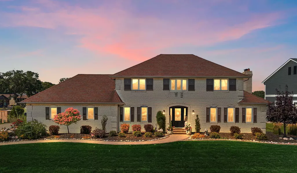 3134 Lakeside DR, Highland, IN 46322