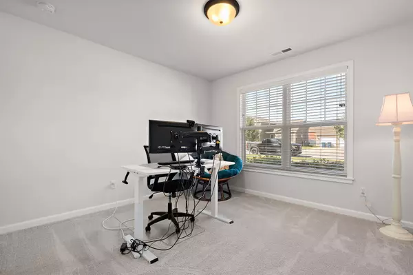 Lowell, IN 46356,18467 Platinum DR