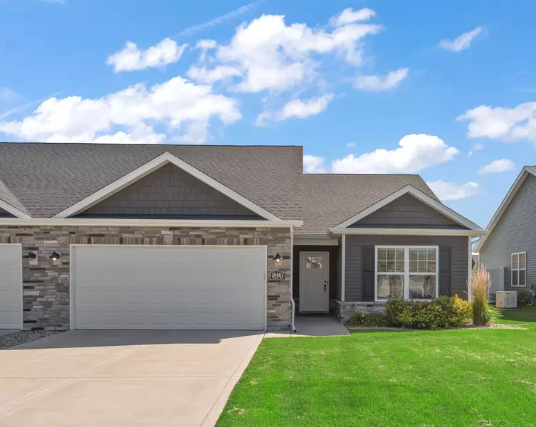 18467 Platinum DR, Lowell, IN 46356