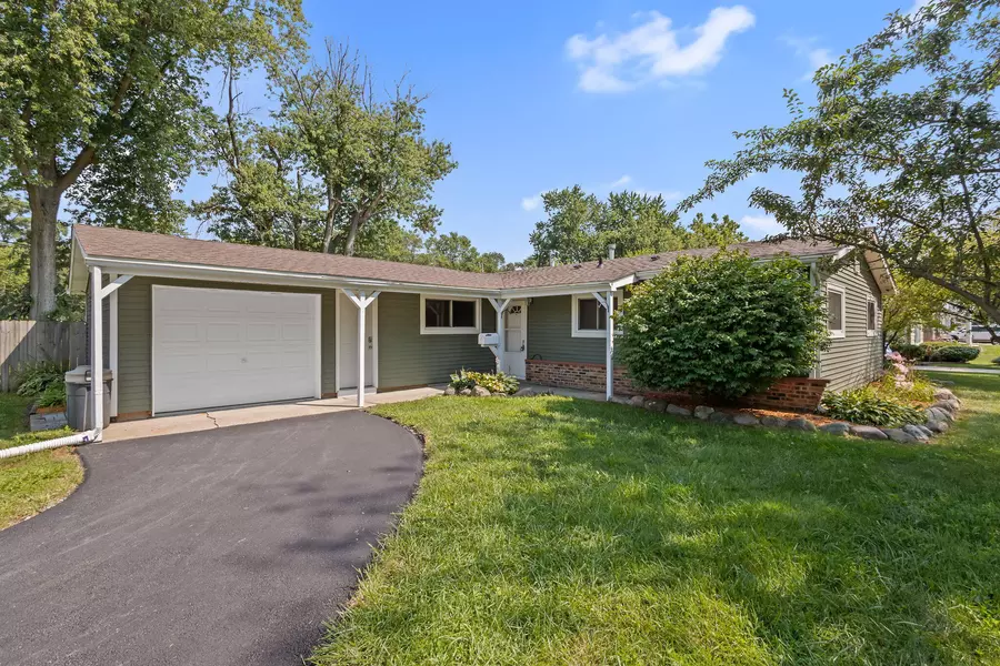 1047 N Wheeler ST, Griffith, IN 46319