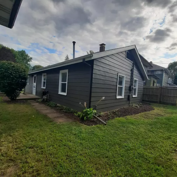 La Porte, IN 46350,103 South AVE