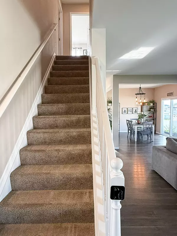 Lowell, IN 46356,8518 Mayflower DR