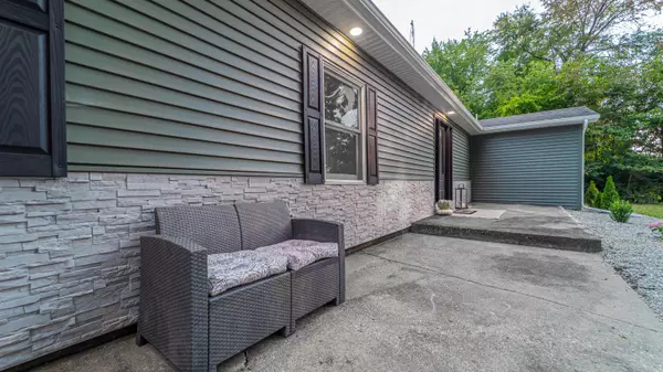 North Judson, IN 46366,8535 S 100