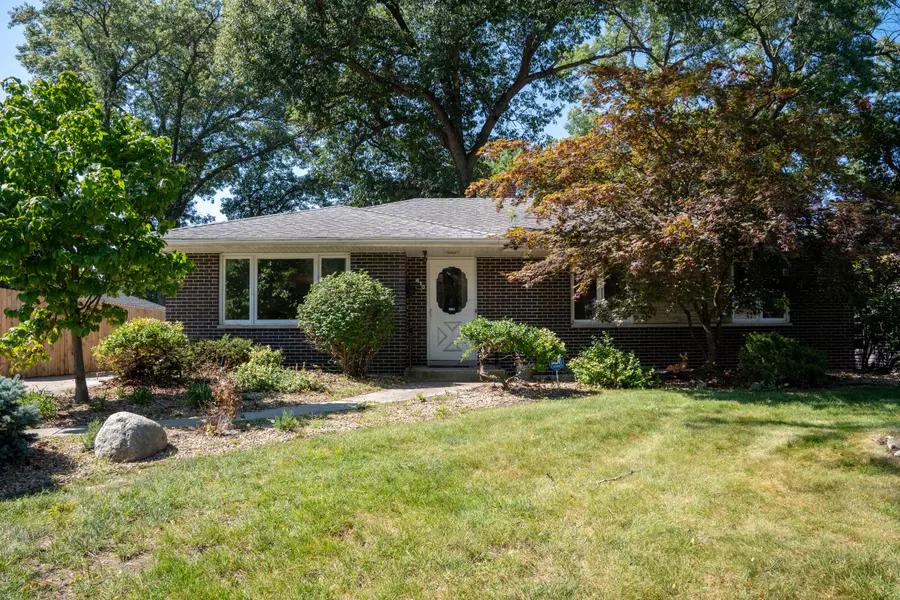 610 N Arbogast ST, Griffith, IN 46319