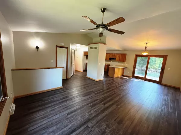 Demotte, IN 46310,10603 Georgetown DR