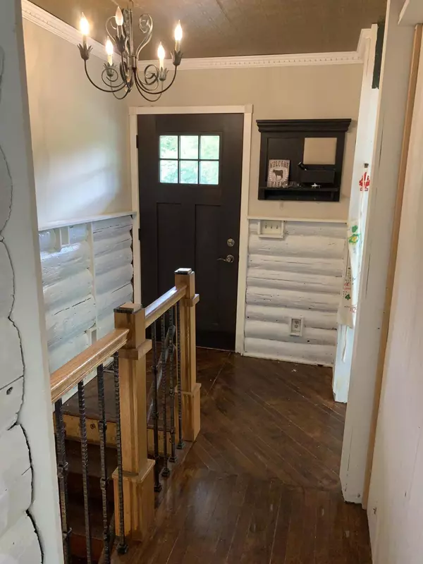 Valparaiso, IN 46383,48 E Division RD