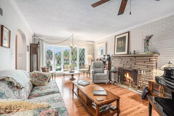 Highland, IN 46322,3336 Garfield AVE