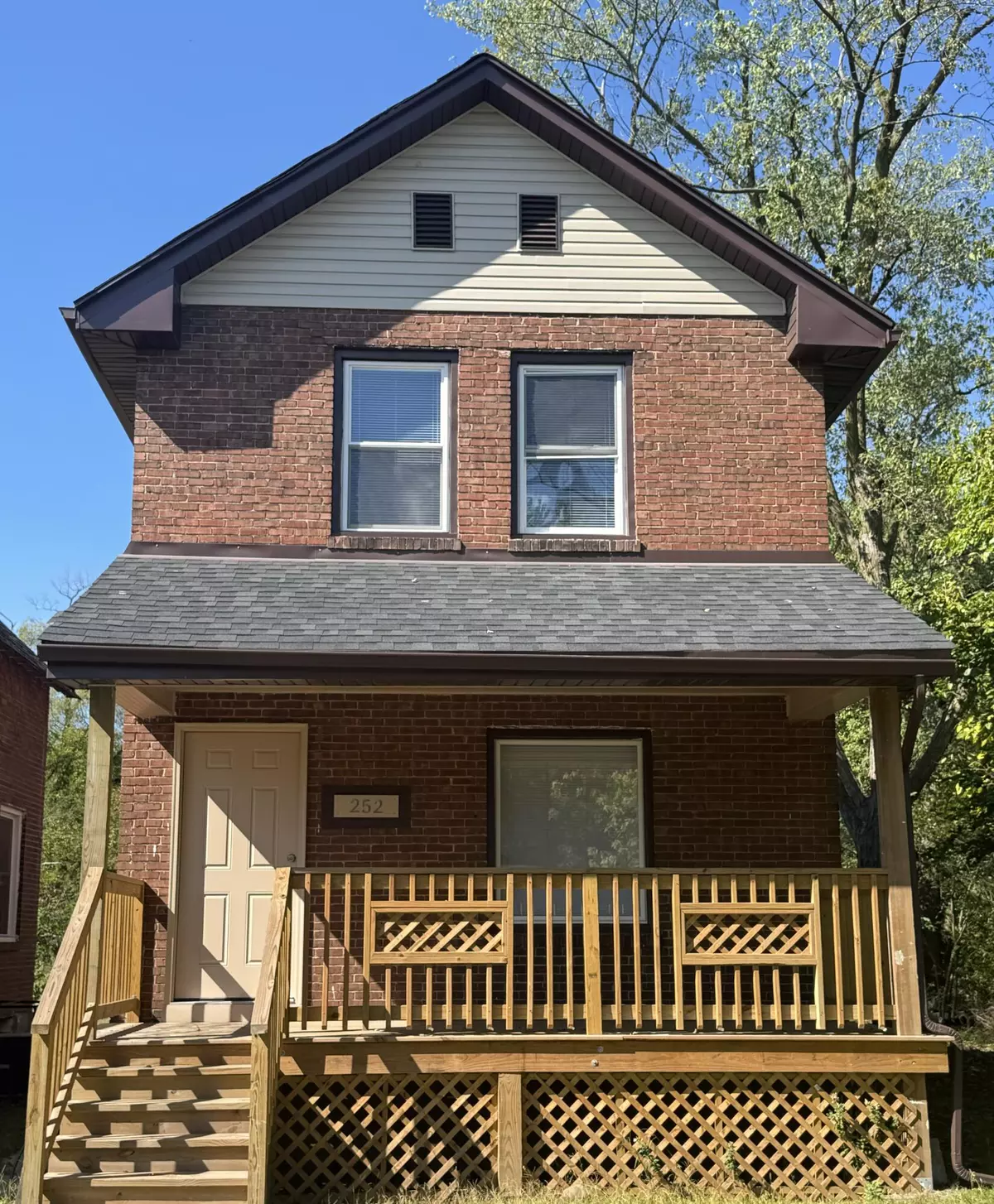 Gary, IN 46404,252 Marshall ST
