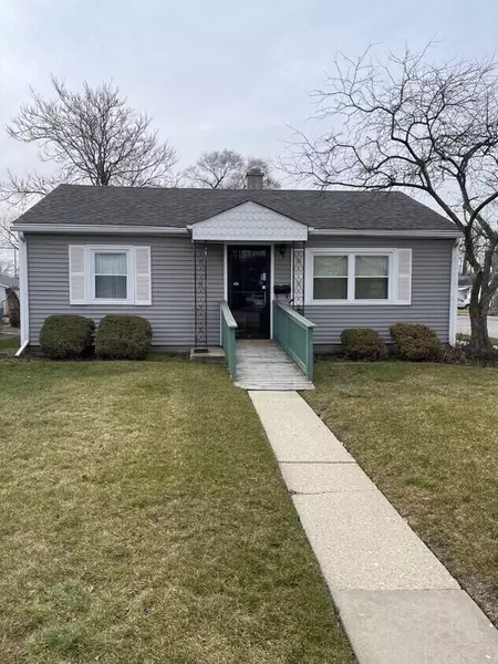 8304 Kennedy AVE, Highland, IN 46322