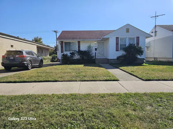 3220 165th ST, Hammond, IN 46323