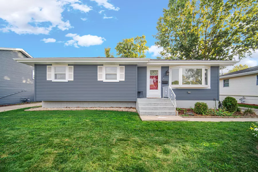 708 212th ST, Dyer, IN 46311