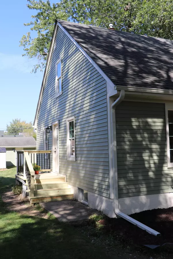 Chesterton, IN 46304,506 W Morgan AVE