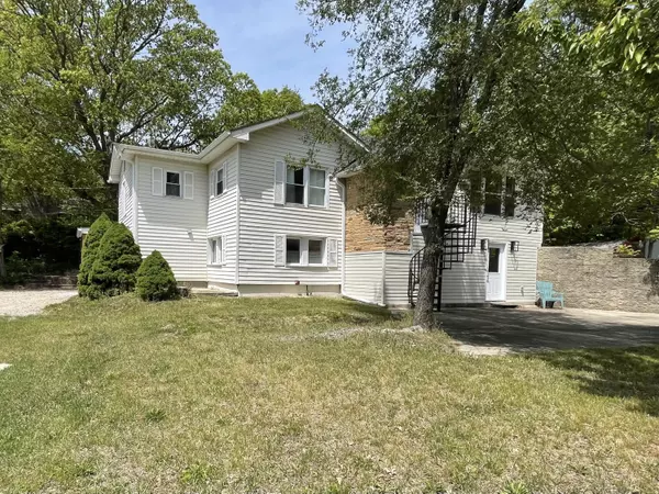 Michigan City, IN 46360,726 Freyer RD