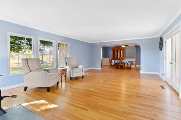 Valparaiso, IN 46385,173 W 700