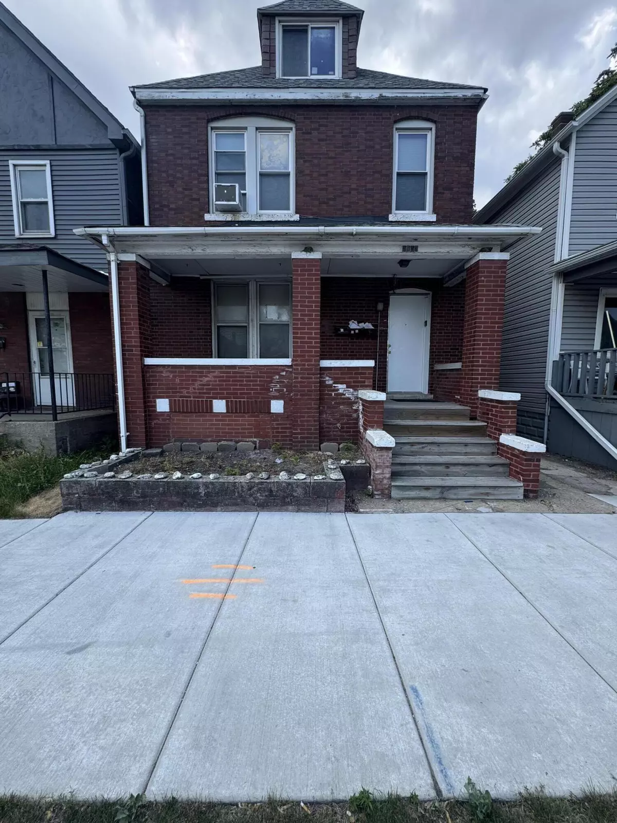 East Chicago, IN 46312,5018 Indianapolis BLVD