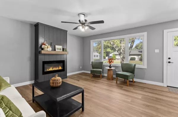 Valparaiso, IN 46385,376 Brook DR