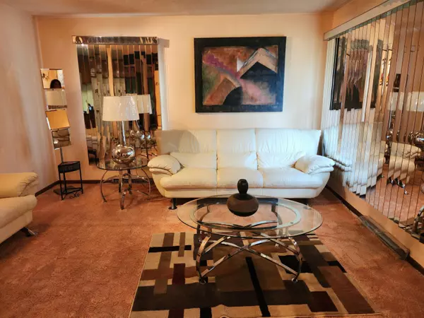 Gary, IN 46408,937 E 52nd AVE