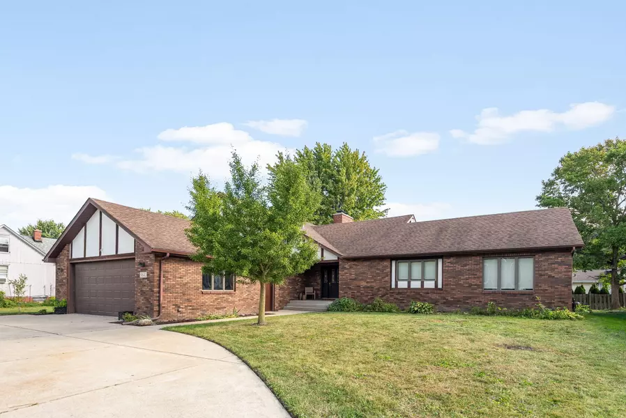 9841 Kennedy AVE, Highland, IN 46322