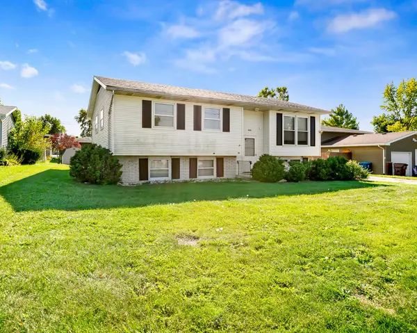 Hebron, IN 46341,606 W Sigler ST