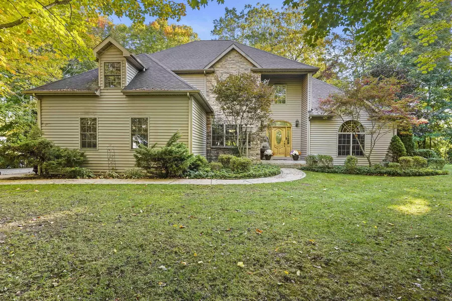 3656 W Village RD, La Porte, IN 46350