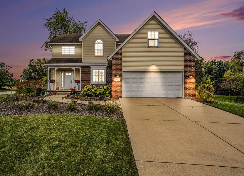 264 Kincraig DR, Valparaiso, IN 46385