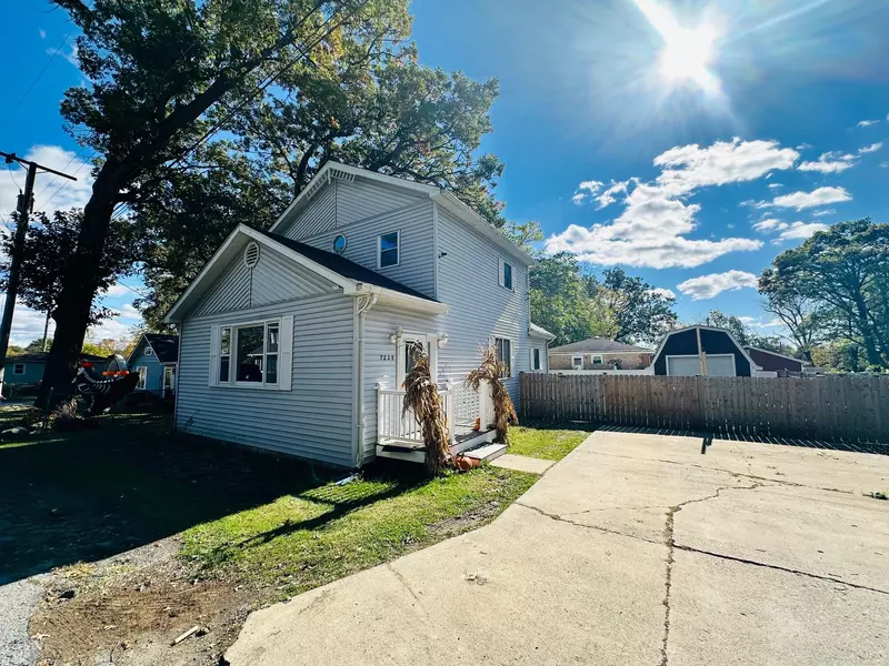 7225 W 136th LN, Cedar Lake, IN 46303