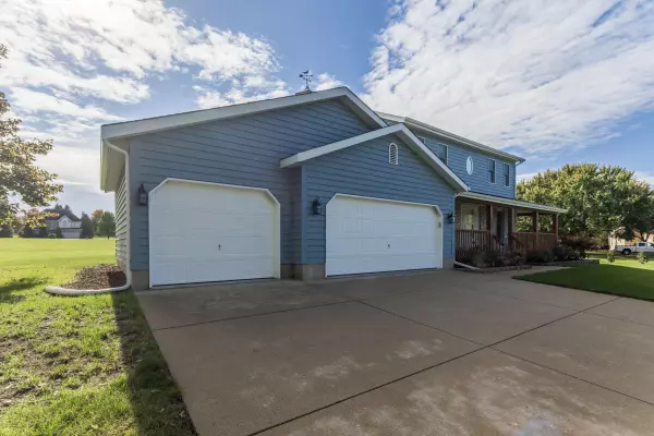 Westville, IN 46391,588 Pheasant DR