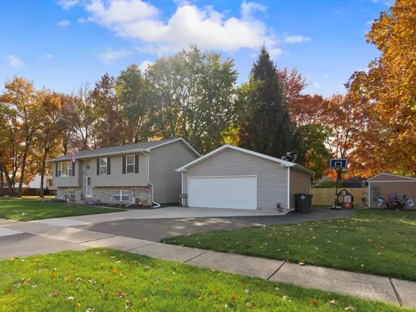 Hobart, IN 46342,1198 Csokasy LN