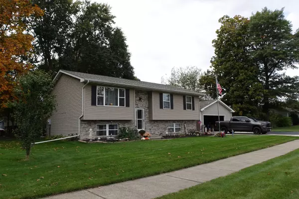 Hobart, IN 46342,1198 Csokasy LN