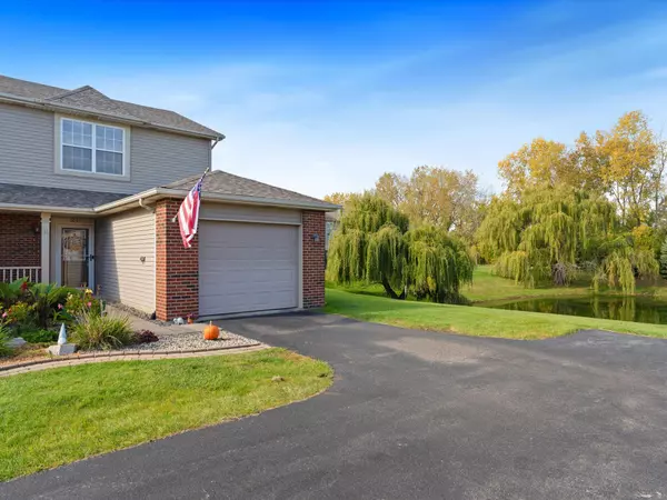 Dyer, IN 46311,1065 Flagstone DR