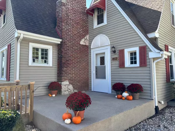 Hobart, IN 46342,812 S Lake Park AVE