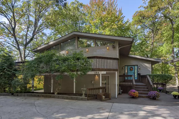 Michigan City, IN 46360,104 Keyo DR