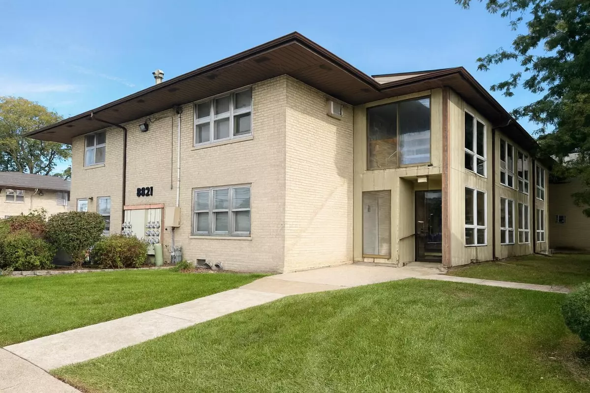 Highland, IN 46322,8821 Schneider AVE #35