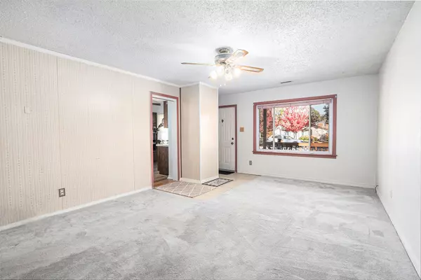 Hammond, IN 46327,3944 Henry AVE