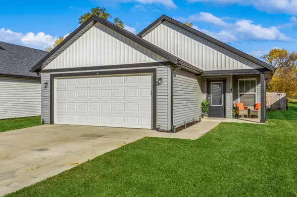 614 Brown AVE, Mishawaka, IN 46545