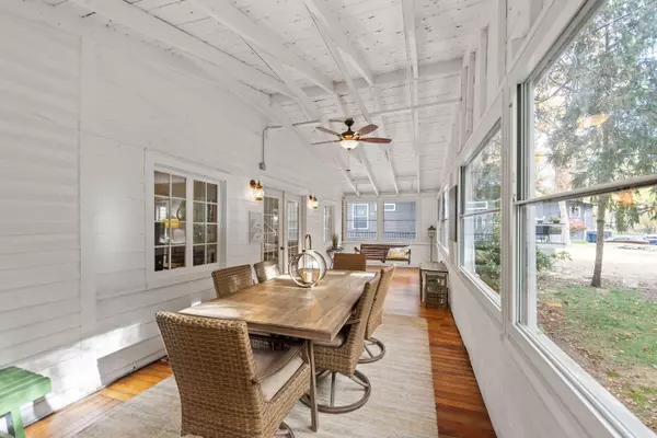 Long Beach, IN 46360,2005 Oriole TRL