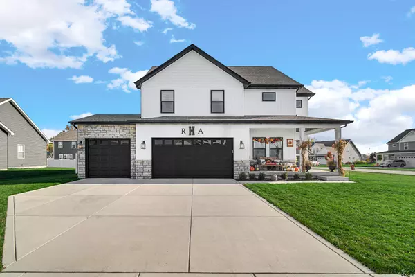 1785 Stellar ST, Hobart, IN 46342