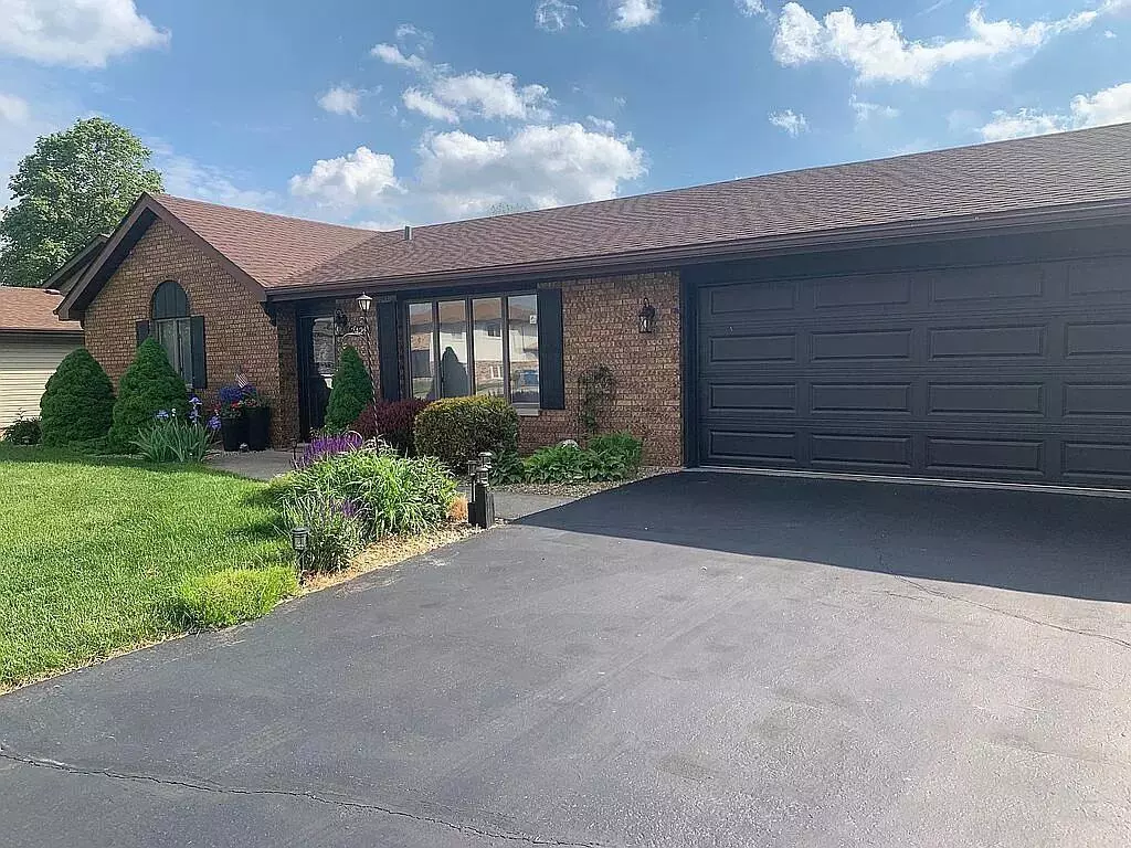 Dyer, IN 46311,2428 Rolling Hill DR