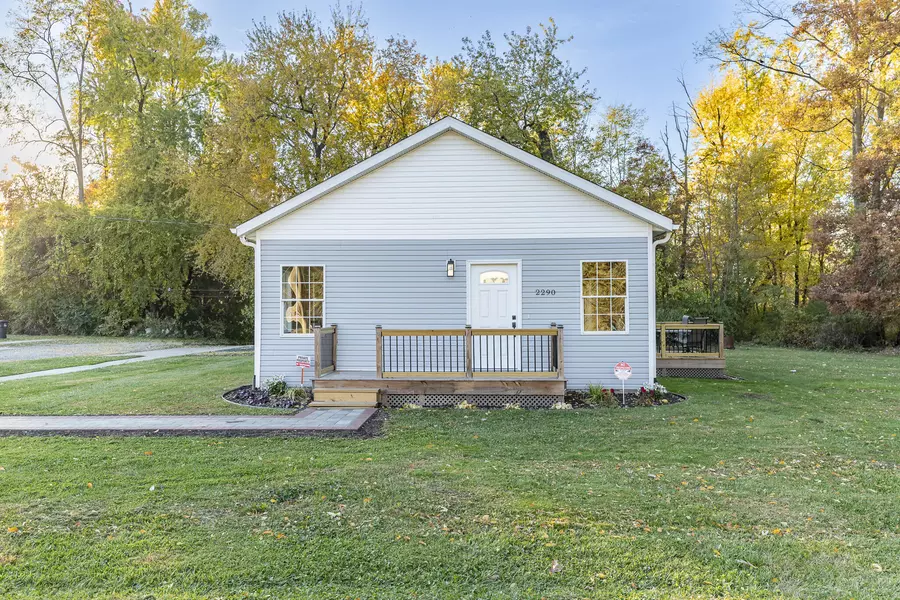 2290 Newton ST, Lake Station, IN 46405