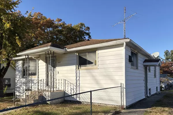 Knox, IN 46534,303 E Lake ST