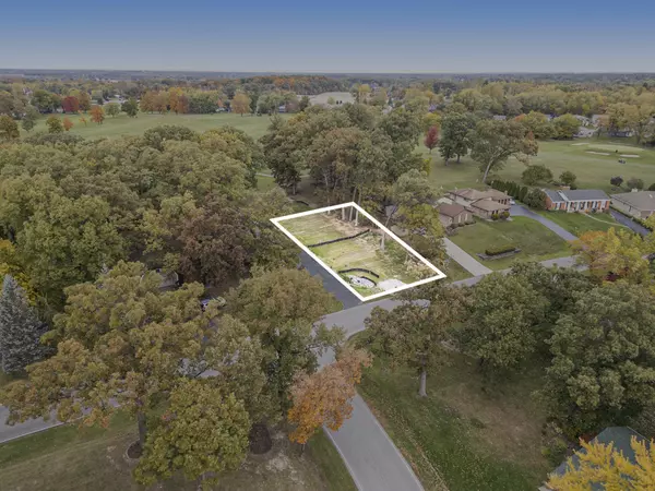 Crown Point, IN 46307,1135 Sunnyslope DR