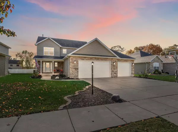 7211 E 104th PL, Crown Point, IN 46307