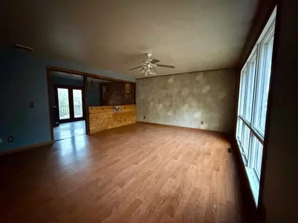 North Judson, IN 46366,240 E 625