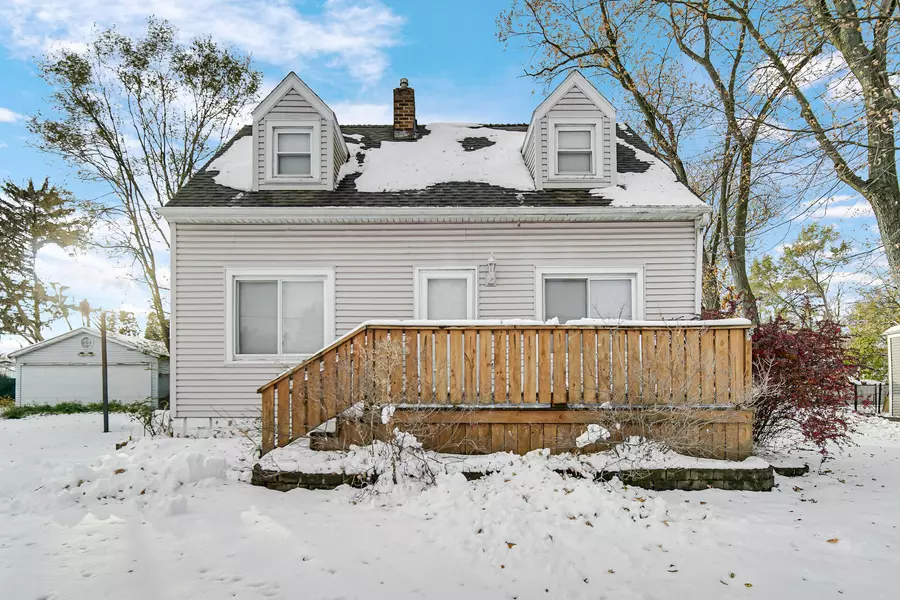 8212 W Taft ST, Merrillville, IN 46410