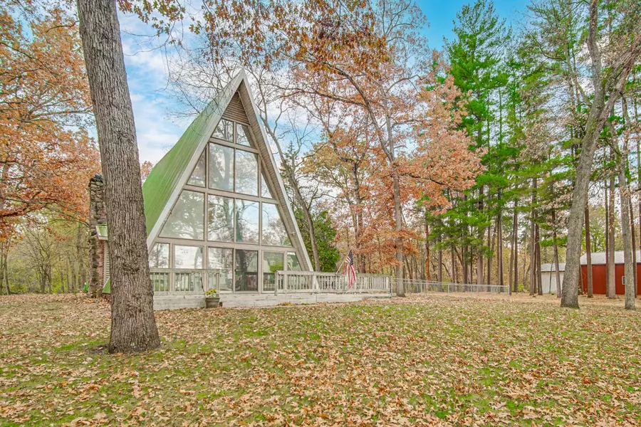 11985 E South ST, Walkerton, IN 46574