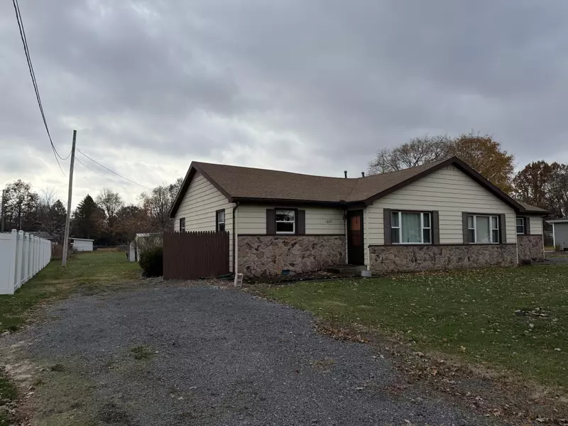 1333 Sunset AVE, Porter, IN 46304