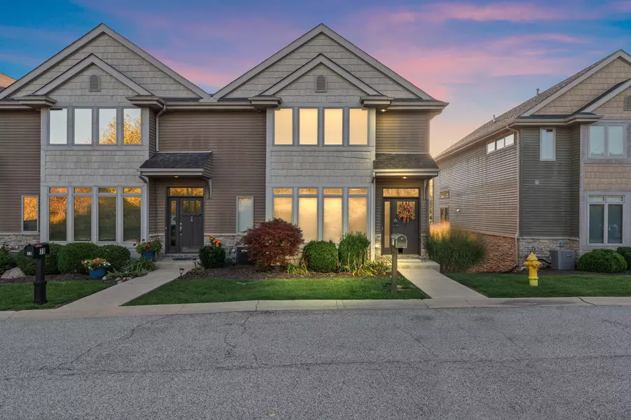 77 Sanctuary DR, Valparaiso, IN 46385