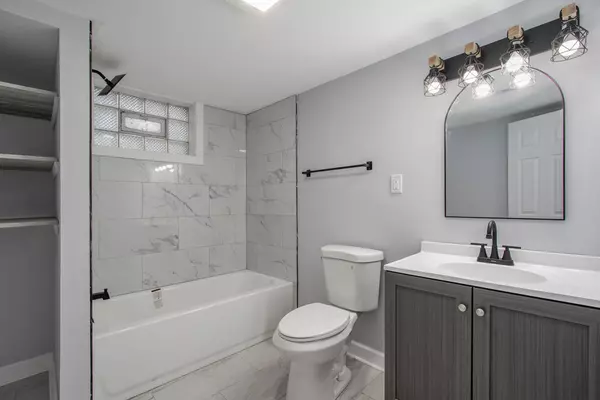 Hammond, IN 46323,6526 Alexander AVE